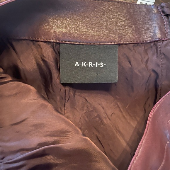 Akris Burgundy  Leather Mini Skirt - Picture 4 of 6